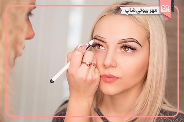 چگونه برای میکروبلیدینگ و سایه ابرو آماده شویم؟