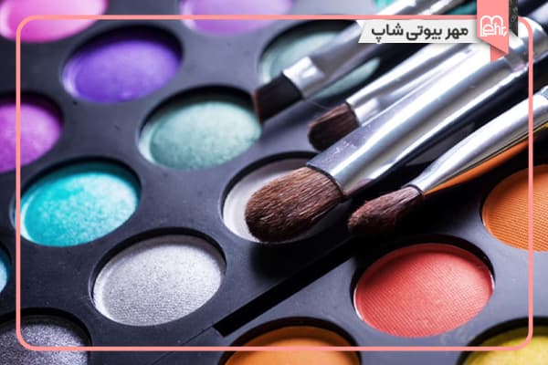 وسایل مورد نیاز برای سایه زدن چشم