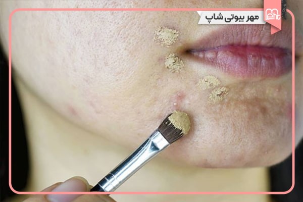 راهنمای انتخاب بهترین کرم پودر برای پوست چرب و جوشدار