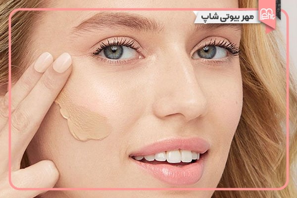 نحوه استفاده از کرم پودر برای داشتن پوست یکدست و طبیعی