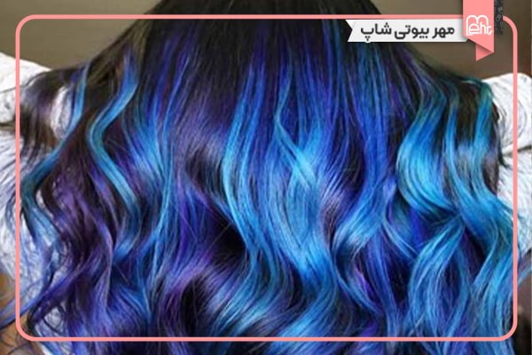 رنگ موی آبی نفتی برای پوست سبزه و چشمهای تیره بدون دکلره